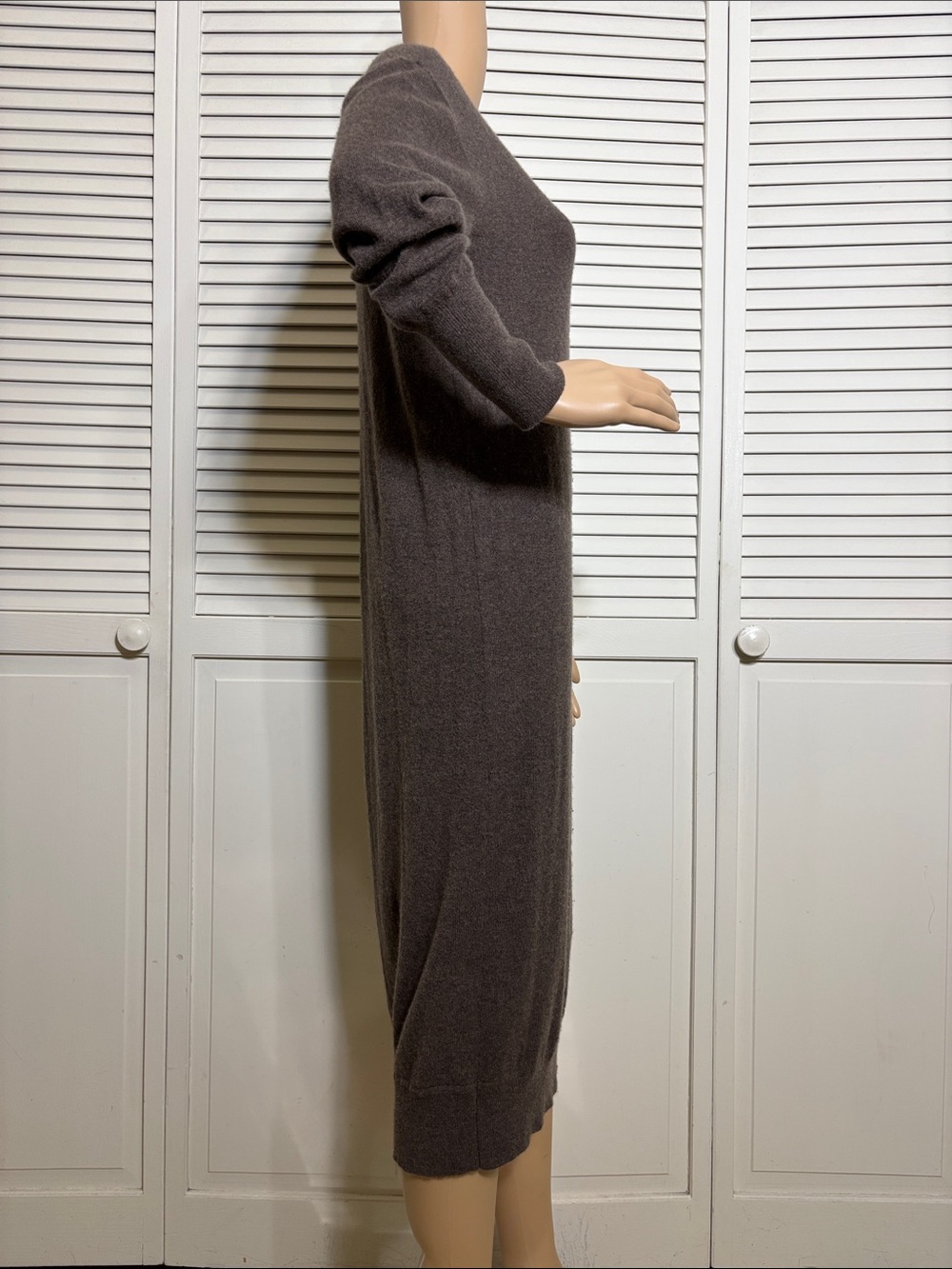 Quince Brown Mongolian Cashmere V-Neck Midi Sweater Dress Medium - Picture 9 of 16
